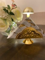 استاند مناديل بقاعده