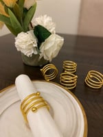 مسكة مناديل