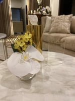 فازة ورد ميني لطاوله الخدمه