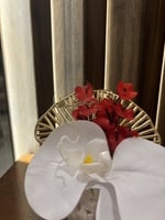 تغريسات اكريليك بعبارات مختلفة