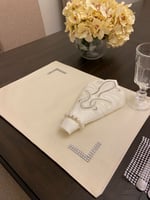 طقم 8 اشخاص لون سكري