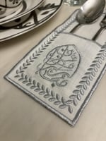 حامل ملاعق..رمضان مبارك ..فضي