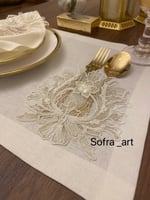 مفرش سكري بتطريز دانتيل لون ذهبي