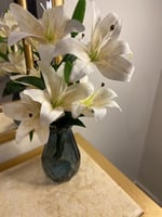 ورد صناعي لون سكري