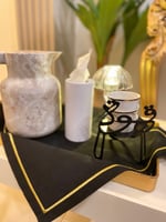 مناديل اسود تحديد ذهبي