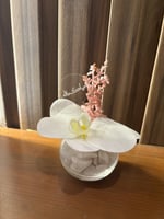 تغريسات اكريليك بعبارات مختلفة