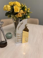 استاند اكريليك رمضاني ..ابيضّ