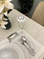 غطاء ورقي للكوب ….هني وعافيه …اسود