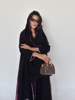 كريب ملكي كلوش مع جوانب وردي