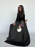 عباية كلوش مخمل مع شانيل لون موف