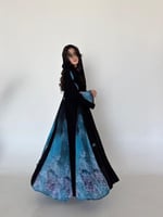 كريب ملكي كلوش مع جوانب أزرق