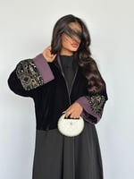 عباية كلوش مخمل مع شانيل لون موف