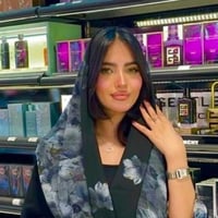 طرحة شيفون مع تموج كحلي