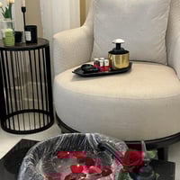 مانيكير وباديكير بطاقة اهداء