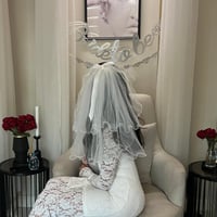 صمم باقتك لاهداء توديع العزوبيه