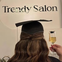 صمم باقتك لاهداء التخرج