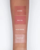 مجموعة الوجه يو اي ديزاير من مويرا