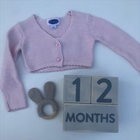 هديه عباره عن 4 قطع بربتوز صوف محبوك مع جكيت او بل...