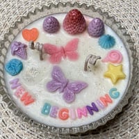 شمعة زجاجية بغطاء (تصميم خاص)