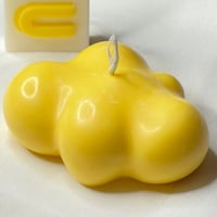 شمعة الغيمة بأحجام مختلفة