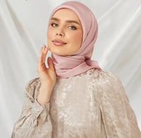 جانجان ساتان سكارف مربع