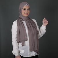 طرحة كشخة كشمير مضلع مزينة بشفوارفسكي