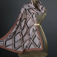 طرحة بوردن شال ناتورال منقوش