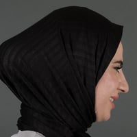 طرحة نايا ليكرا مقلم