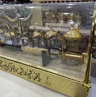 بوكس للأهداء 3 دلال 3 أباريق 1 مبخر 1 سيف الأمنيوم