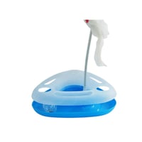 لعبة قطط مع كرة متحركة ولعبة فار