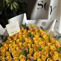 بوكيه الـ 100 وردة | لون الورد اختياري