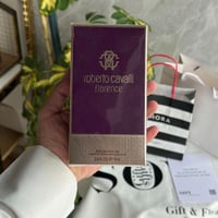 بوكس فلورنس الفاخر – ورود طبيعية مع عطر روبرتو كفا...