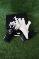قفازات كيبر ون K1 GK gloves ستراب مريح