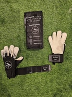 خدمة الطباعة على القفاز - الاسم والرقم