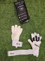 خدمة الطباعة على القفاز - الاسم والرقم