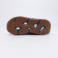 اديداس-Adidas Yeezy 700