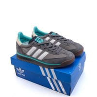 Adidas SL 72