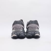 نيوبالانس- New balance 9060