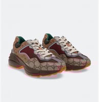 قوتشي جي جي -GUCC