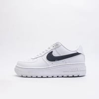 Nike Air Force 1 Luxe