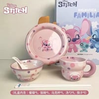 طقم ادوات المائدة بتصميم استيتش لا تكتفِ بالروتين...