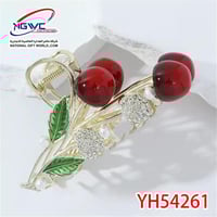 مشبك شعر ساحر لإطلالة ملكية فخامة الكرز والألماس