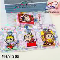 مرايا محمولة بتصميم لابوبو لمسة من اللطافة والمرح...