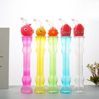 أكواب سلاش بلاستيكية للمشروبات تتميز بتصميم راس سم...