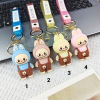 سلاسل مفاتيح تتميز بشخصيات لابوبو الشهيرة