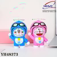 ميدالية بتصميم شخصية دورايمون يمكنها تغيير تعابير...