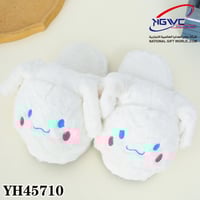 شبشب منزلي بتصميم سبنامورول اللطيف