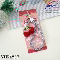 سلسلة مفاتيح براقة بتصميم الكرز المرصع بالكريستال...