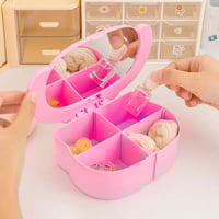 صندوك مكياج يتميز بتصميم شخصية كرومي