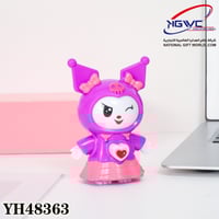 ميدالية بتصميم شخصية كرومي يمكنها تغيير تعابير الو...